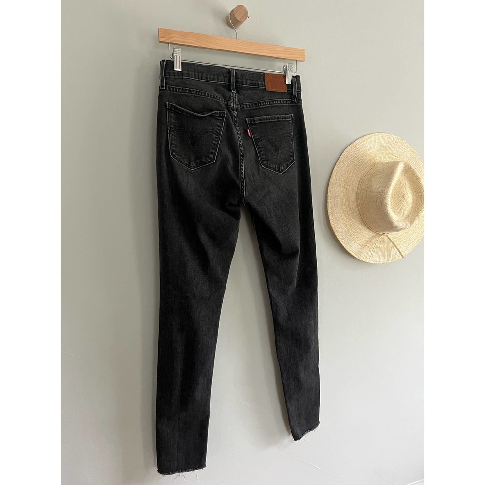Levi’s Jeans | Curvy Skinny Distressed Gray | Sz 28 - Picture 5 of 9